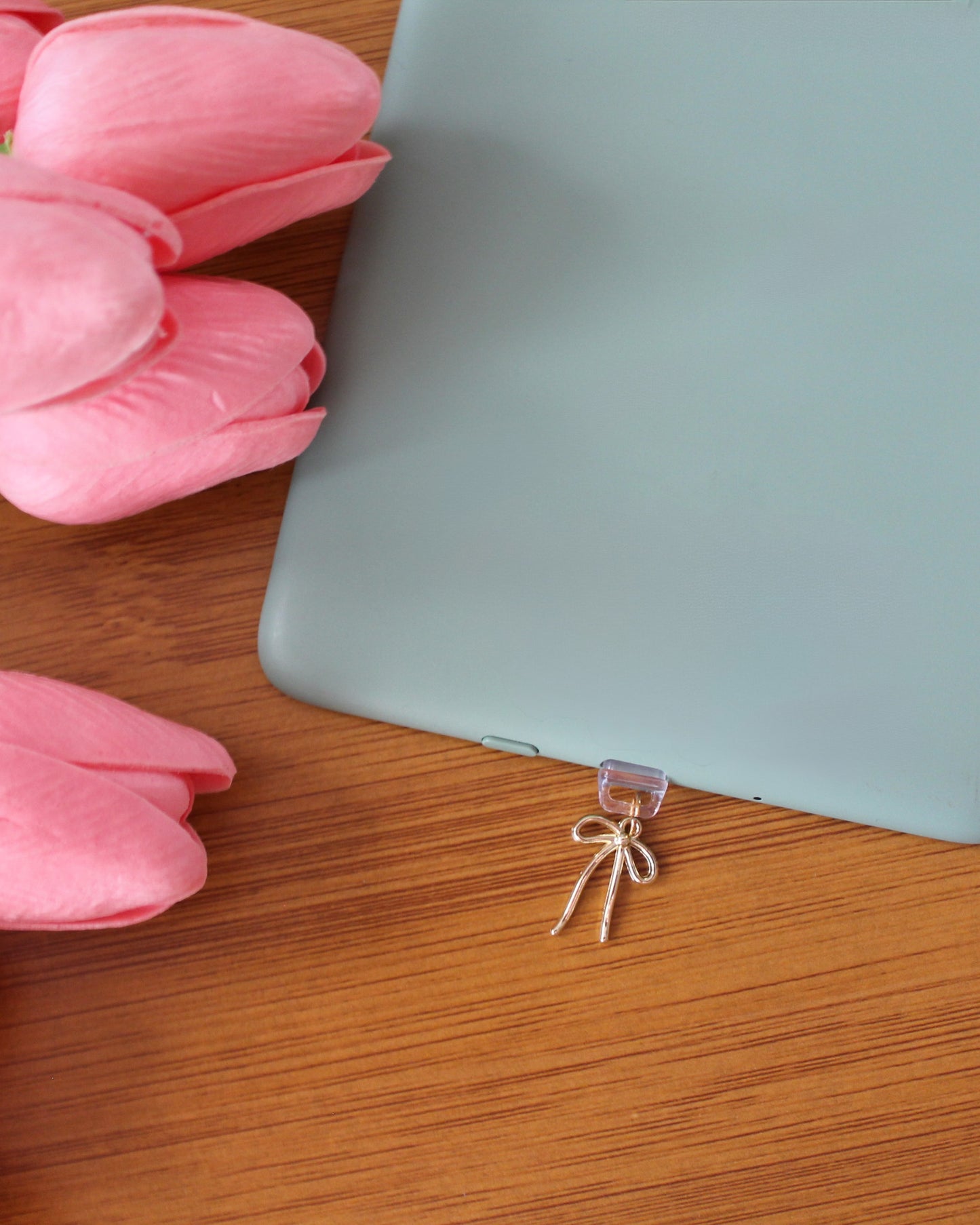 mini bow charm